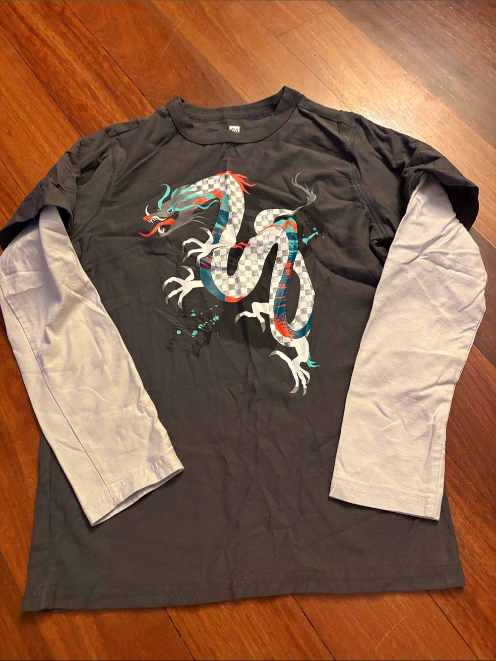 Tea Collection Black Long-Sleeve Layered Dragon Tee with Gray Sleeves